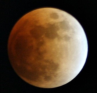 Lunar Eclipse, Kim Taylor