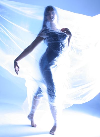 Kim Taylor : back