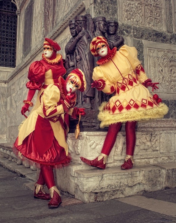 Peter Kemp : next page