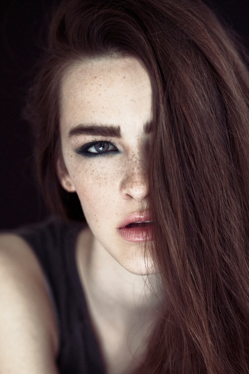 Gabrielle Robert : next page