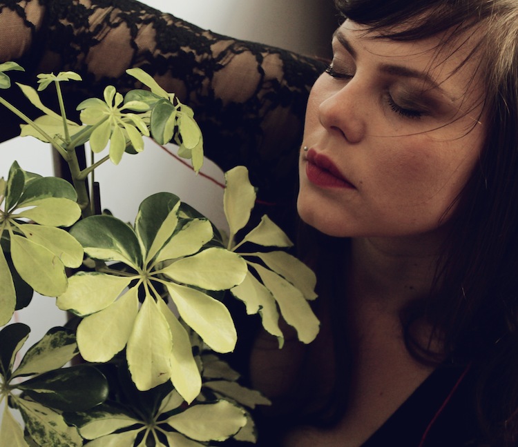 Sandrine Zondervan : next page