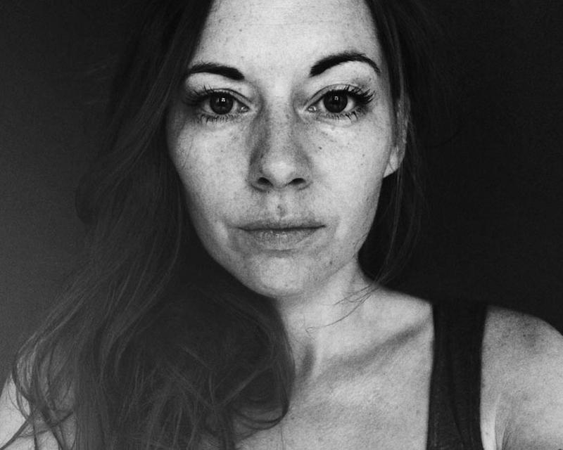 Jasmin Meyer : next page